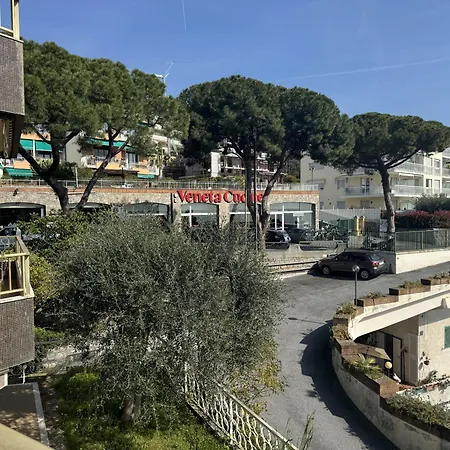Sun & Sea Homes By Wonderful Italy * 산레모